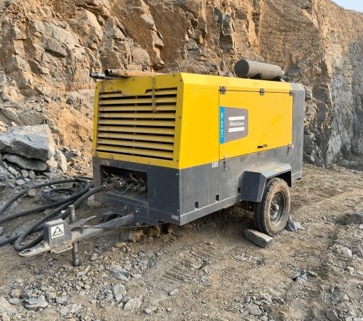 Oil-free compressor and drying system for automotive paint line